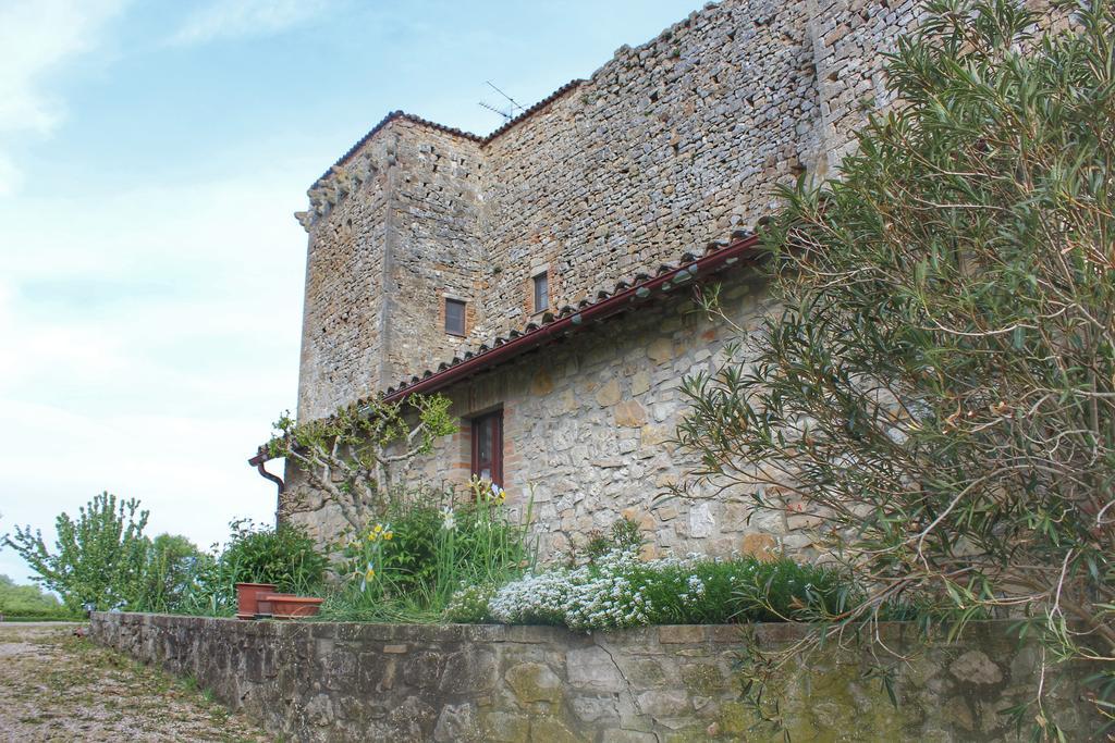 Agriturismo Castello Di Belforte Todi Exterior foto